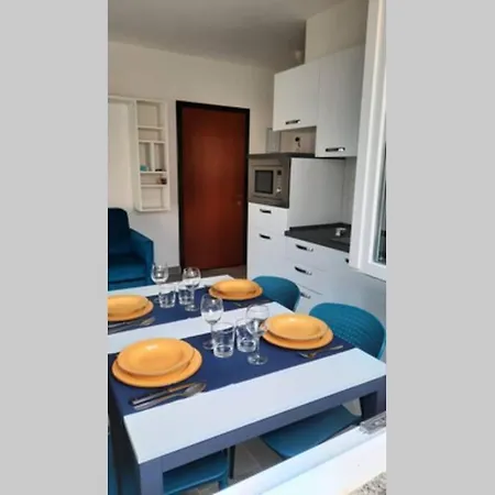 Appartamento Bilocale Vista Mare Con Area Cortilizia Privata Cascabraga