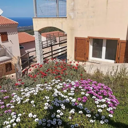 Bilocale Vista Mare Con Area Cortilizia Privata Appartement Cascabraga