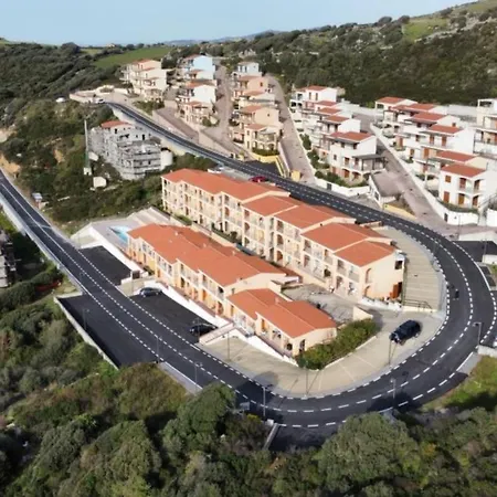 Appartement Bilocale Vista Mare Con Area Cortilizia Privata *